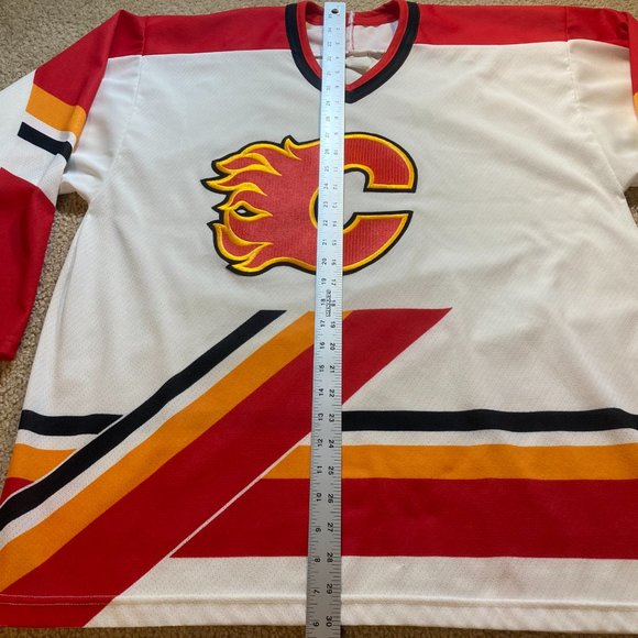 Vintage CCM Calgary Flames Mens Large L Sewn White Hockey Jersey - Picture 3 of 11